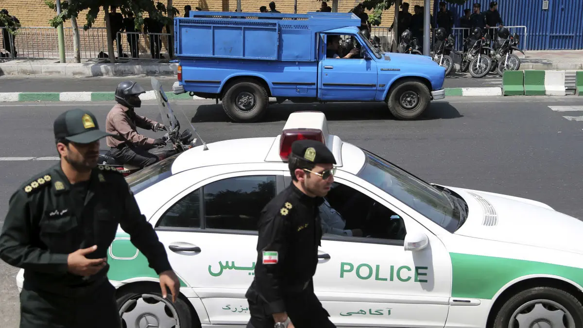 اخبار حوادث: جزئیات تیراندازی پلیس در میدان آزادی تهران
