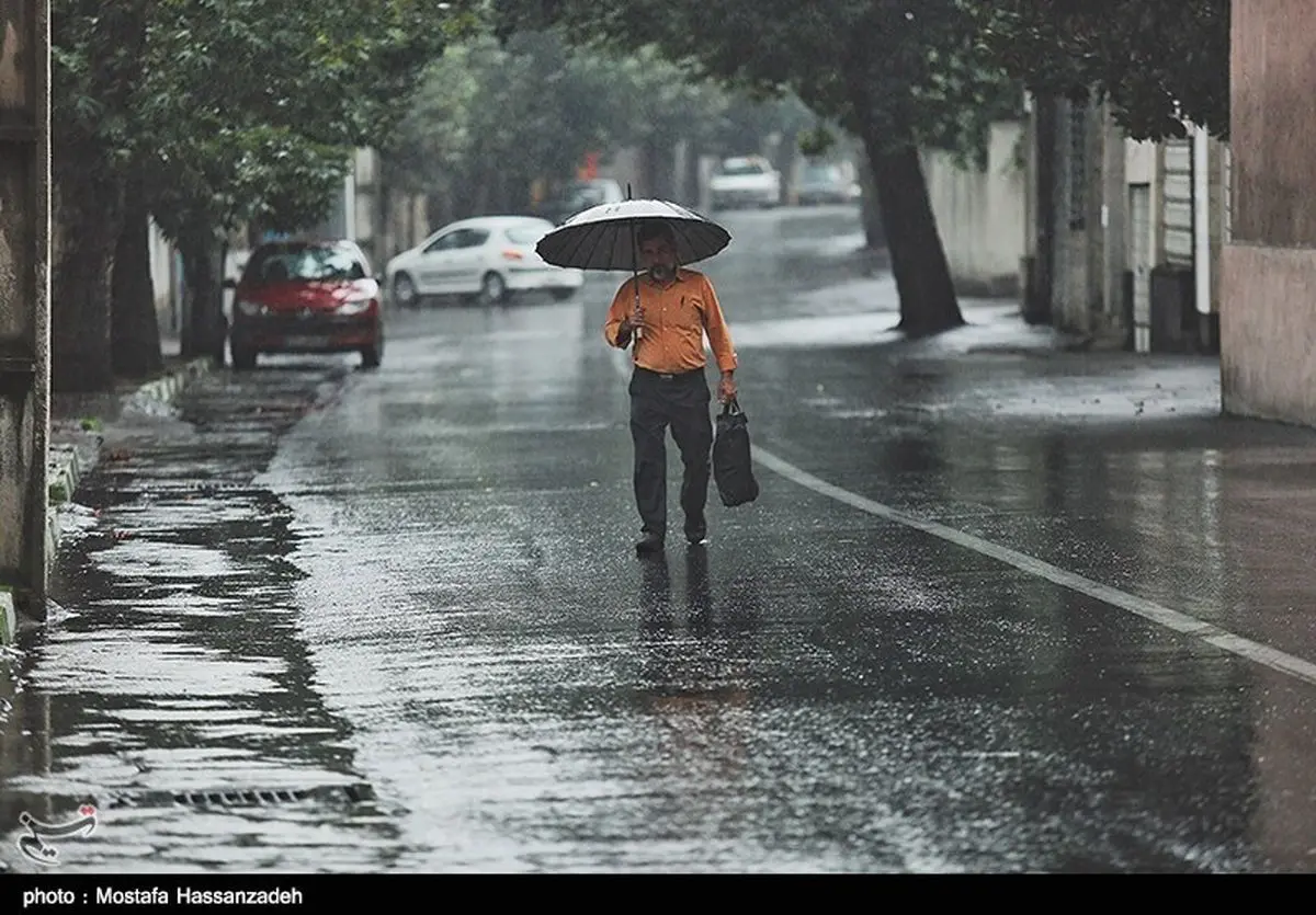 طوفان، سواحل غربی هند را در هم کوبید